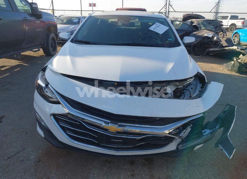 Photo 6 of 2024 Chevrolet Malibu FWD 1LT (VIN 1G1ZD5ST7RF109574)