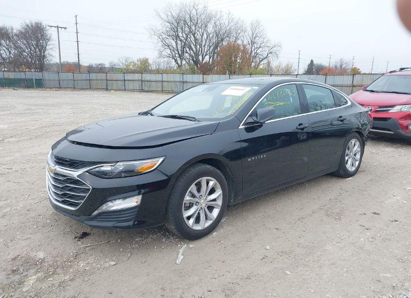 Photo 2 of 2024 Chevrolet Malibu FWD 1LT (VIN 1G1ZD5ST7RF109753)