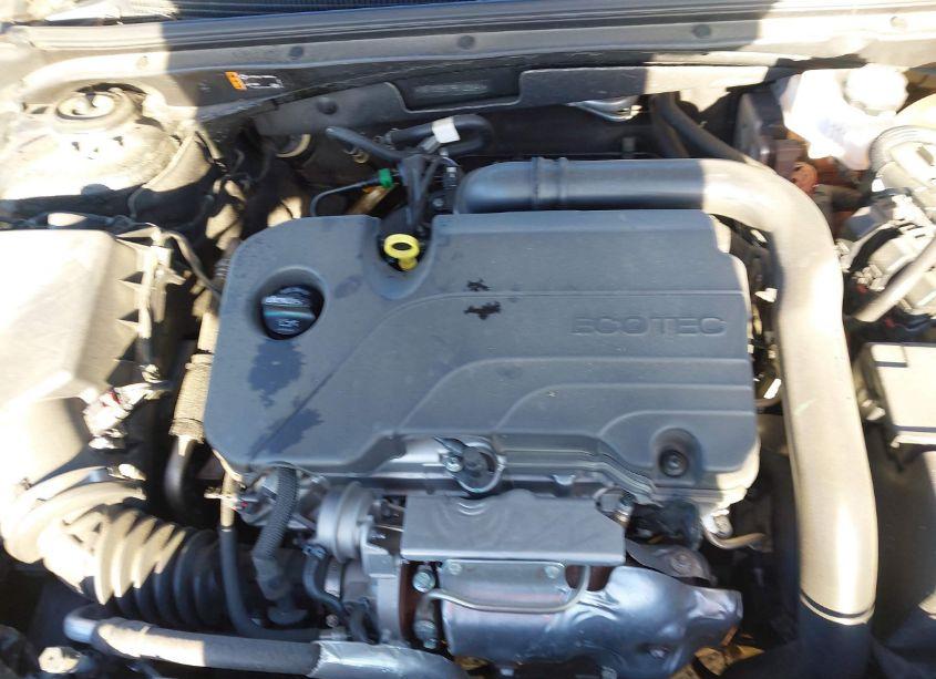 Photo 6 of 2024 Chevrolet Malibu FWD 1LT (VIN 1G1ZD5ST7RF120641)