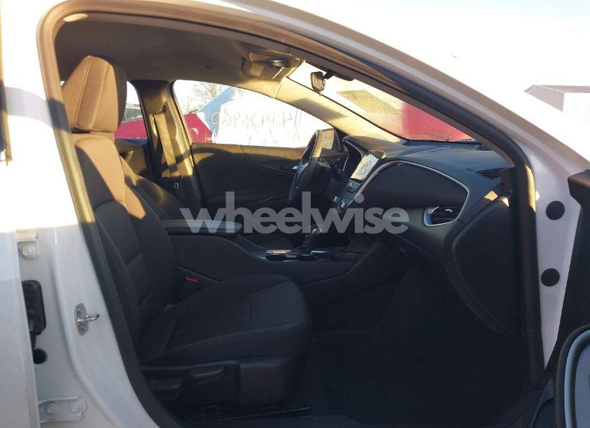 Photo 5 of 2024 Chevrolet Malibu FWD 1LT (VIN 1G1ZD5ST7RF121109)