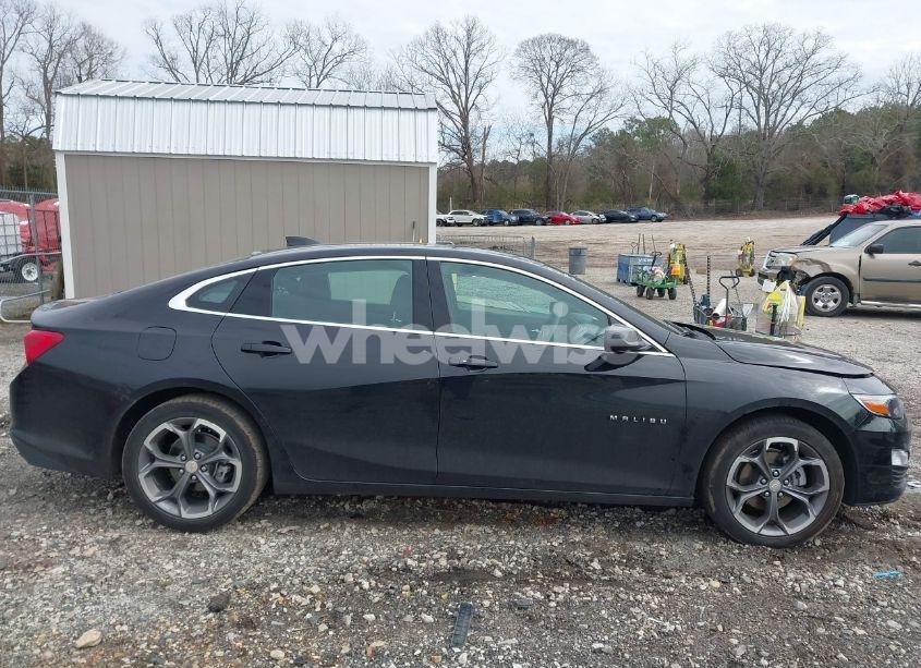 Photo 13 of 2024 Chevrolet Malibu FWD 1LT (VIN 1G1ZD5ST7RF122504)