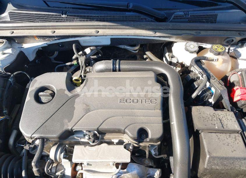 Photo 10 of 2024 Chevrolet Malibu FWD 1LT (VIN 1G1ZD5ST7RF122549)