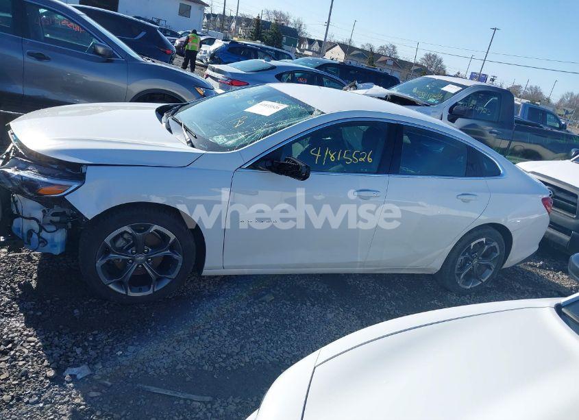 Photo 14 of 2024 Chevrolet Malibu FWD 1LT (VIN 1G1ZD5ST7RF122549)