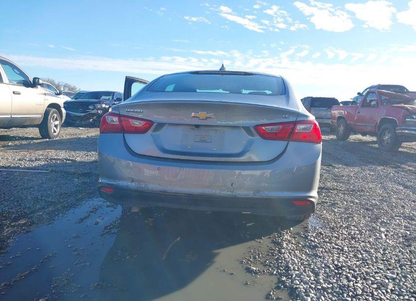 Photo 6 of 2024 Chevrolet Malibu FWD 1LT (VIN 1G1ZD5ST7RF124978)