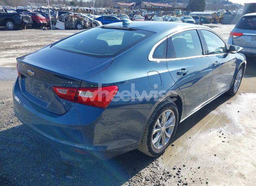 Photo 4 of 2024 Chevrolet Malibu FWD 1LT (VIN 1G1ZD5ST7RF130179)