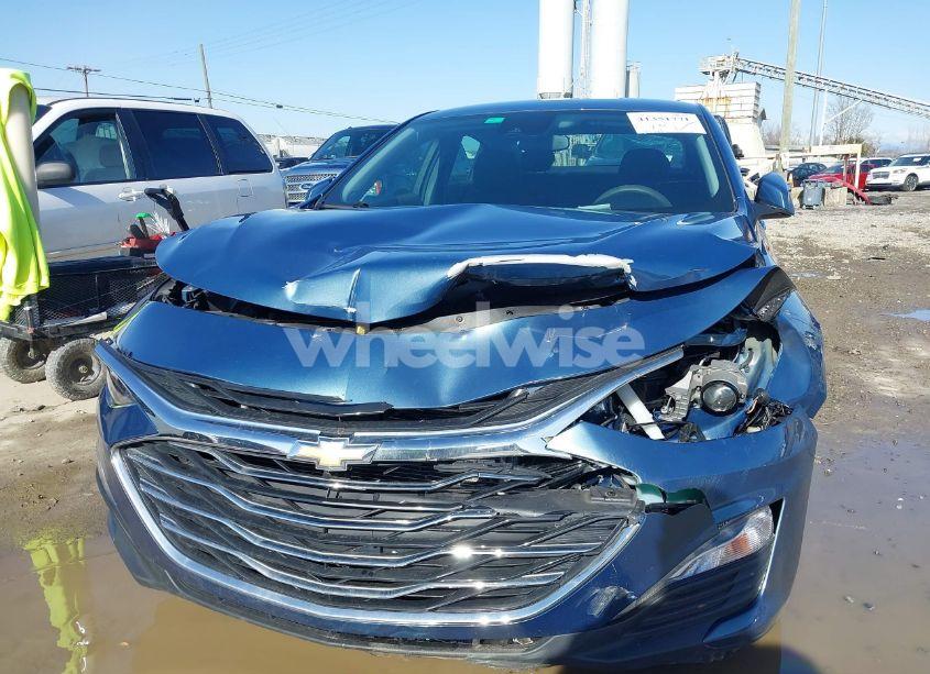 Photo 6 of 2024 Chevrolet Malibu FWD 1LT (VIN 1G1ZD5ST7RF130179)