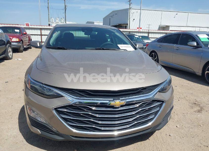 Photo 12 of 2024 Chevrolet Malibu FWD 1LT (VIN 1G1ZD5ST7RF136838)