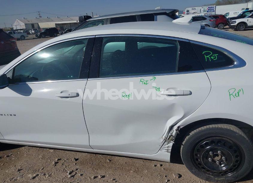 Photo 14 of 2024 Chevrolet Malibu FWD 1LT (VIN 1G1ZD5ST7RF142574)