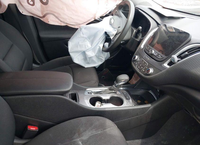 Photo 5 of 2024 Chevrolet Malibu FWD 1LT (VIN 1G1ZD5ST7RF146608)