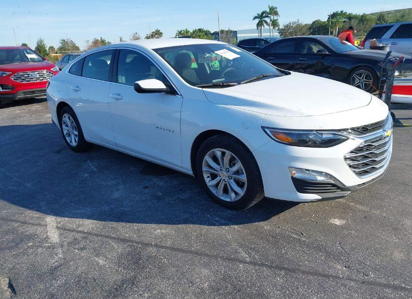 2024 Chevrolet Malibu FWD 1LT (VIN 1G1ZD5ST7RF151811) main photo