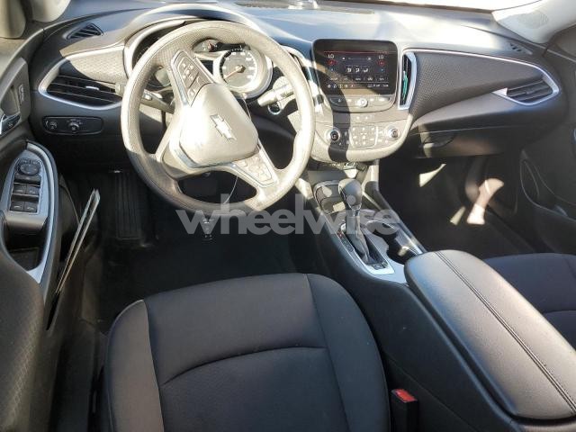 Photo 3 of 2024 CHEVROLET MALIBU LT (VIN 1G1ZD5ST7RF232582)