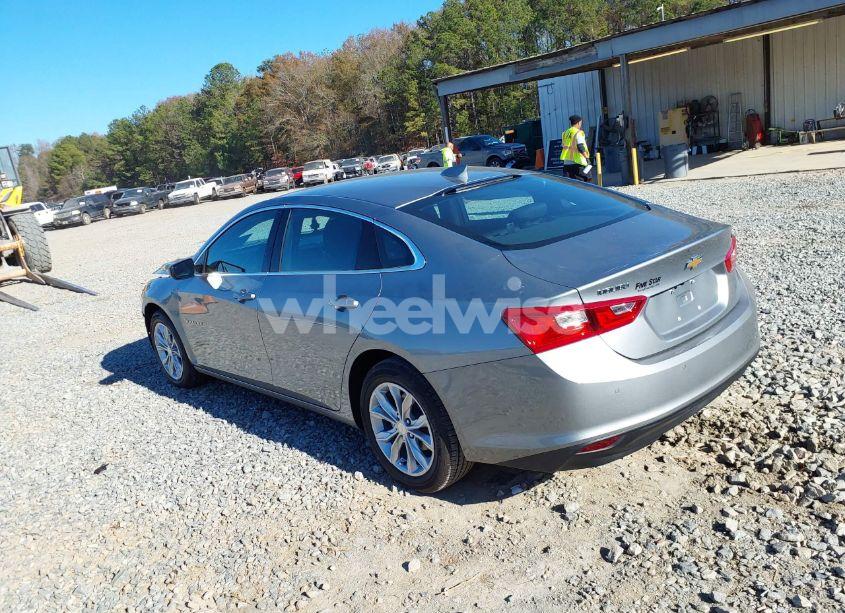 Photo 3 of 2024 Chevrolet Malibu FWD 1LT (VIN 1G1ZD5ST7RF240164)