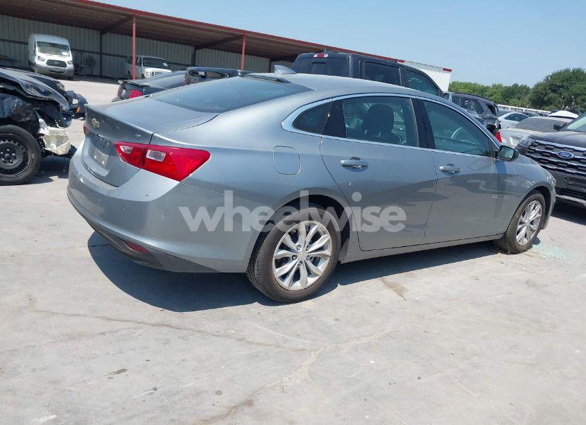Photo 4 of 2025 Chevrolet Malibu FWD 1LT (VIN 1G1ZD5ST7SF122153)
