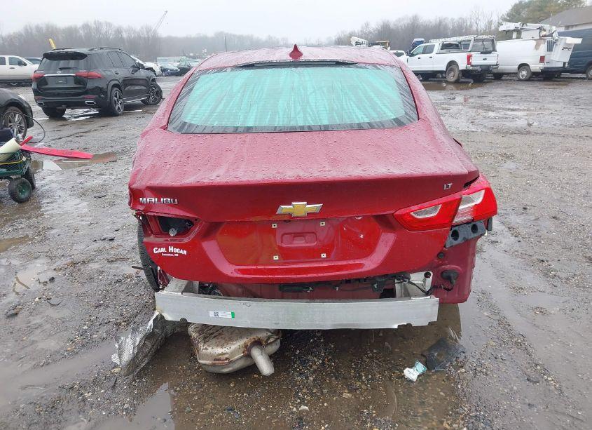 Photo 16 of 2018 Chevrolet Malibu LT (VIN 1G1ZD5ST8JF166502)