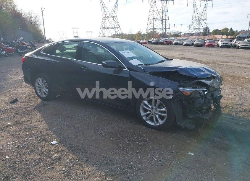2018 Chevrolet Malibu LT (VIN 1G1ZD5ST8JF172235) main photo