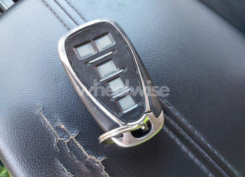 Photo 11 of 2018 Chevrolet Malibu LT (VIN 1G1ZD5ST8JF173823)