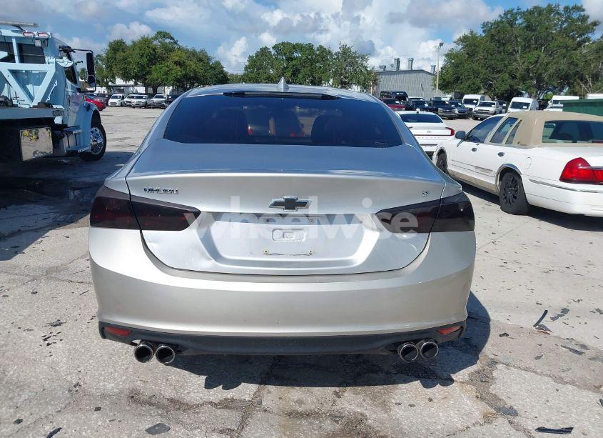 Photo 16 of 2018 Chevrolet Malibu LT (VIN 1G1ZD5ST8JF173823)