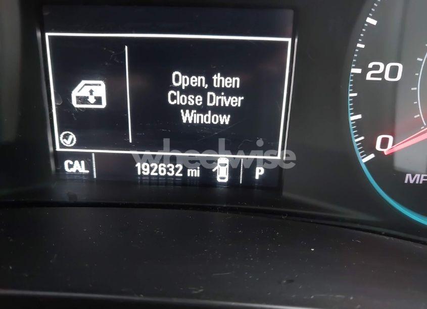 Photo 15 of 2018 Chevrolet Malibu LT (VIN 1G1ZD5ST8JF189388)