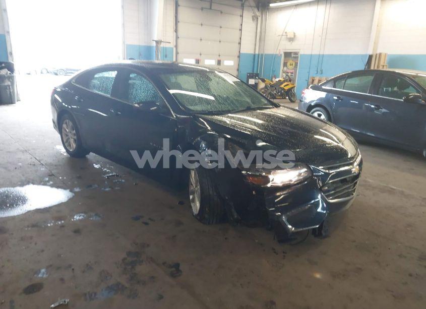 2018 Chevrolet Malibu LT (VIN 1G1ZD5ST8JF189603) main photo