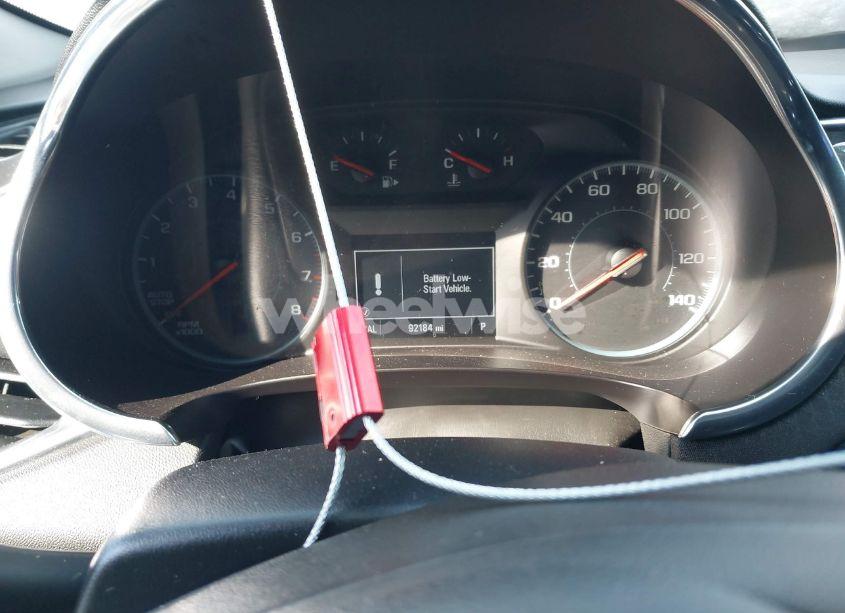 Photo 7 of 2018 Chevrolet Malibu LT (VIN 1G1ZD5ST8JF206769)