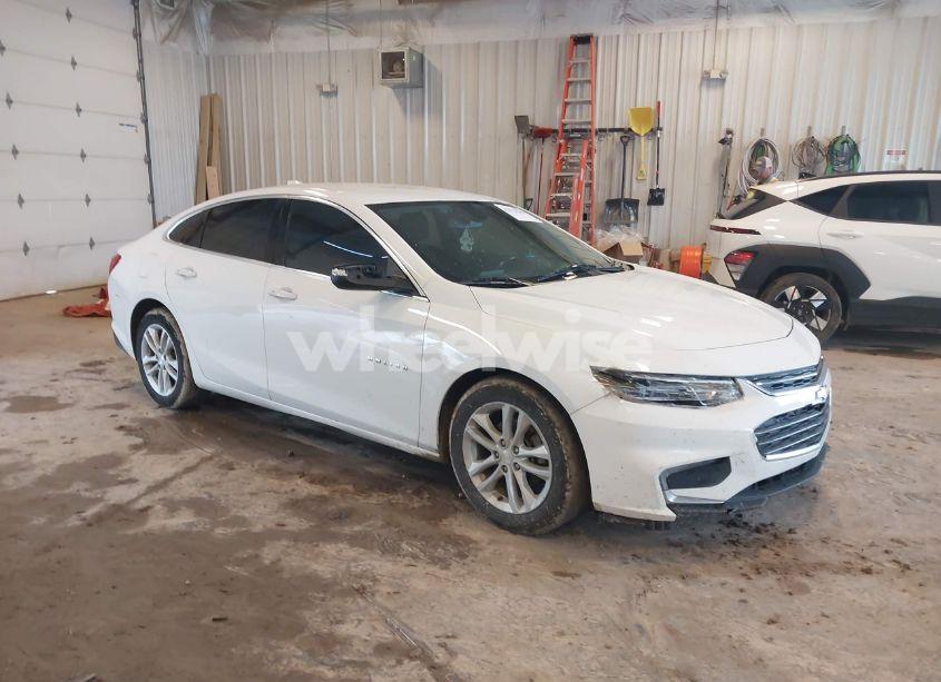 2018 Chevrolet Malibu LT (VIN 1G1ZD5ST8JF208568) main photo