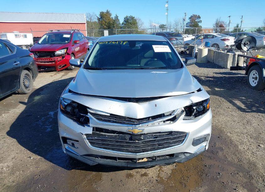 Photo 12 of 2018 Chevrolet Malibu LT (VIN 1G1ZD5ST8JF229436)