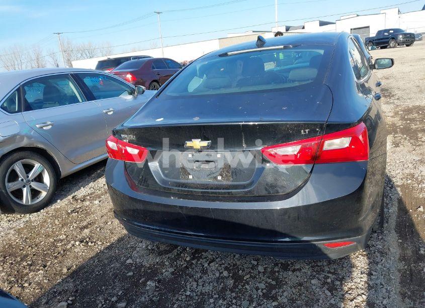 Photo 16 of 2018 Chevrolet Malibu LT (VIN 1G1ZD5ST8JF232806)