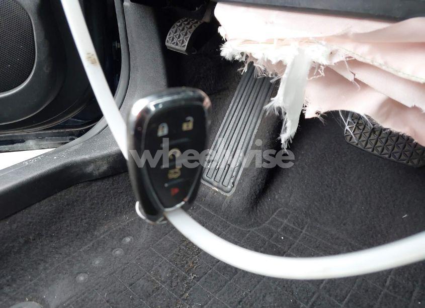 Photo 11 of 2018 Chevrolet Malibu LT (VIN 1G1ZD5ST8JF248388)