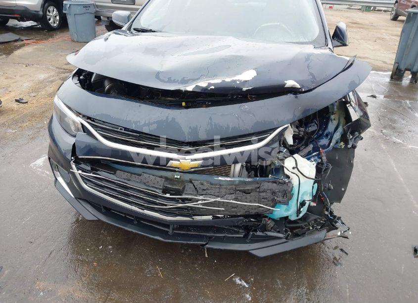 Photo 6 of 2018 Chevrolet Malibu LT (VIN 1G1ZD5ST8JF248388)