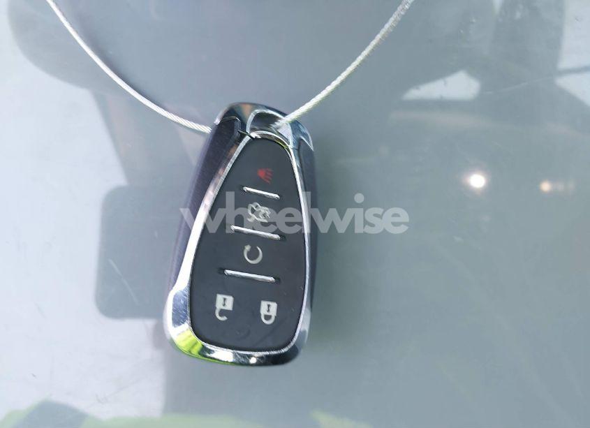 Photo 11 of 2018 Chevrolet Malibu LT (VIN 1G1ZD5ST8JF249797)