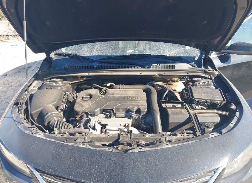 Photo 10 of 2018 Chevrolet Malibu LT (VIN 1G1ZD5ST8JF280192)