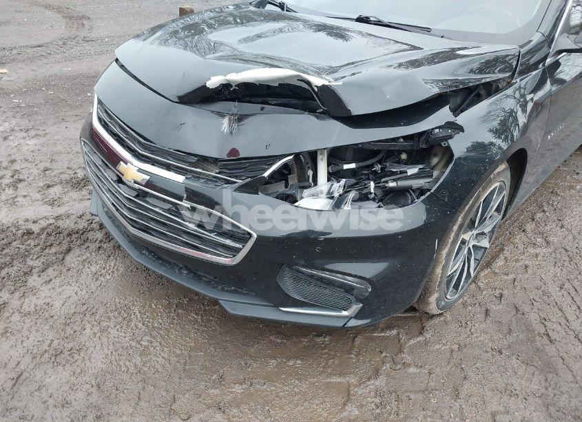 Photo 6 of 2018 Chevrolet Malibu LT (VIN 1G1ZD5ST8JF285103)