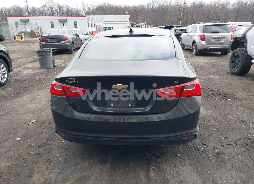 Photo 16 of 2018 Chevrolet Malibu LT (VIN 1G1ZD5ST8JF289149)