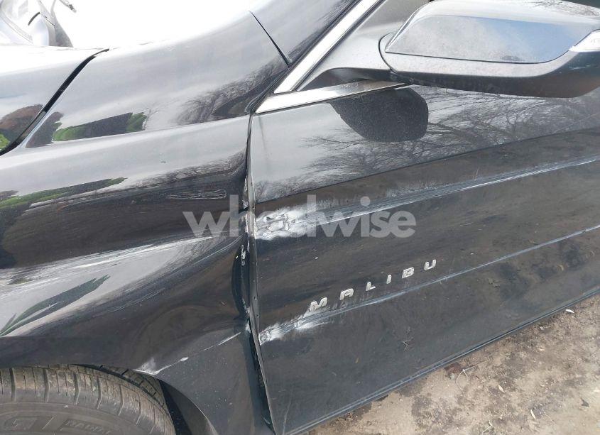 Photo 17 of 2018 Chevrolet Malibu LT (VIN 1G1ZD5ST8JF289149)