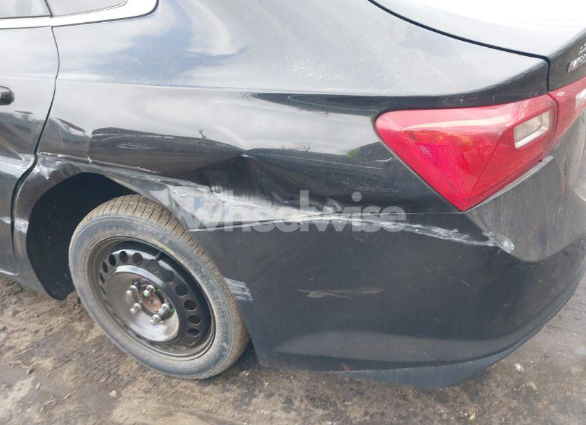 Photo 19 of 2018 Chevrolet Malibu LT (VIN 1G1ZD5ST8JF289149)