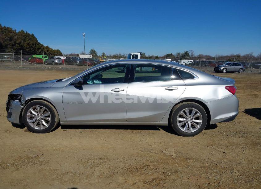 Photo 14 of 2019 Chevrolet Malibu LT (VIN 1G1ZD5ST8KF105331)