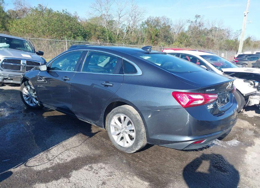 Photo 3 of 2019 Chevrolet Malibu LT (VIN 1G1ZD5ST8KF110724)