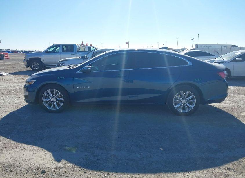 Photo 14 of 2019 Chevrolet Malibu LT (VIN 1G1ZD5ST8KF145571)