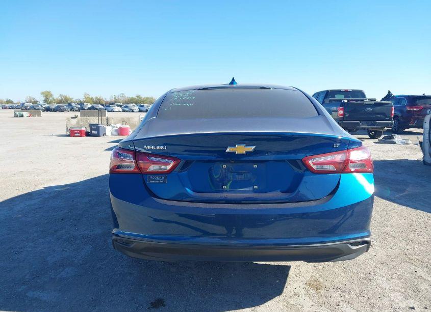 Photo 16 of 2019 Chevrolet Malibu LT (VIN 1G1ZD5ST8KF145571)