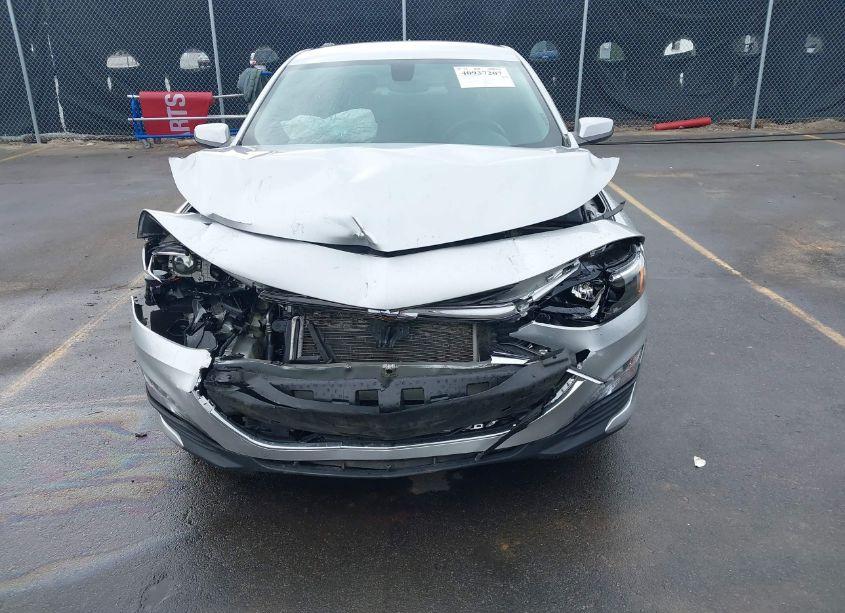Photo 12 of 2019 Chevrolet Malibu LT (VIN 1G1ZD5ST8KF153945)