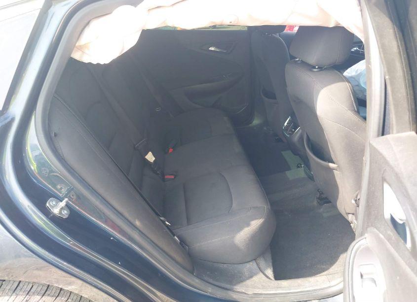 Photo 8 of 2019 Chevrolet Malibu LT (VIN 1G1ZD5ST8KF157834)