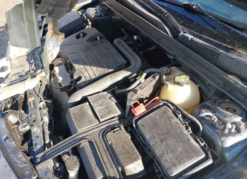 Photo 10 of 2019 Chevrolet Malibu LT (VIN 1G1ZD5ST8KF170650)
