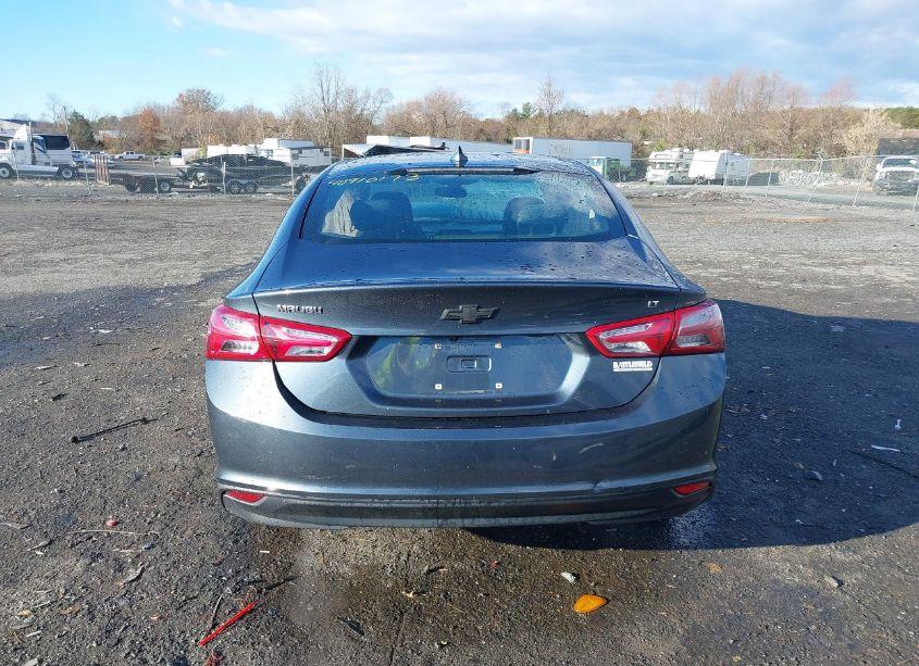 Photo 17 of 2019 Chevrolet Malibu LT (VIN 1G1ZD5ST8KF170650)