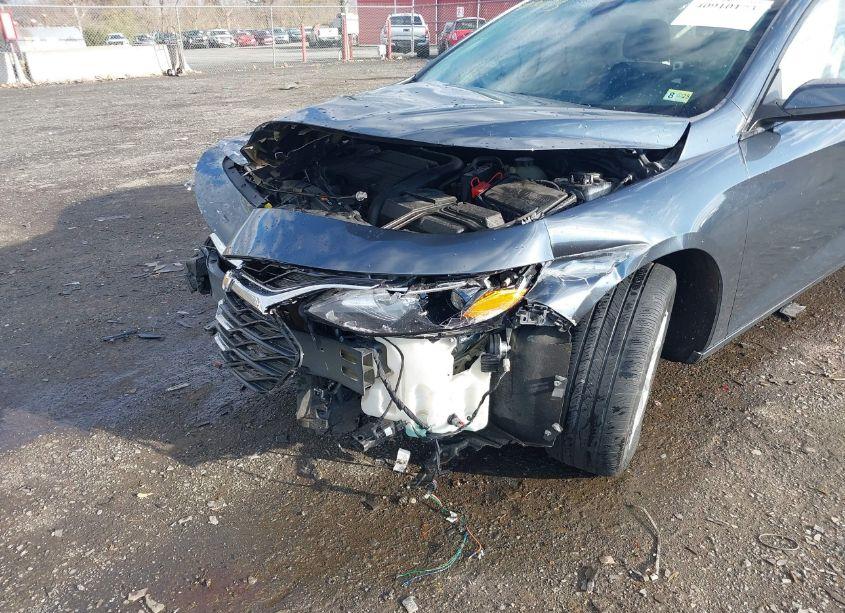 Photo 18 of 2019 Chevrolet Malibu LT (VIN 1G1ZD5ST8KF170650)