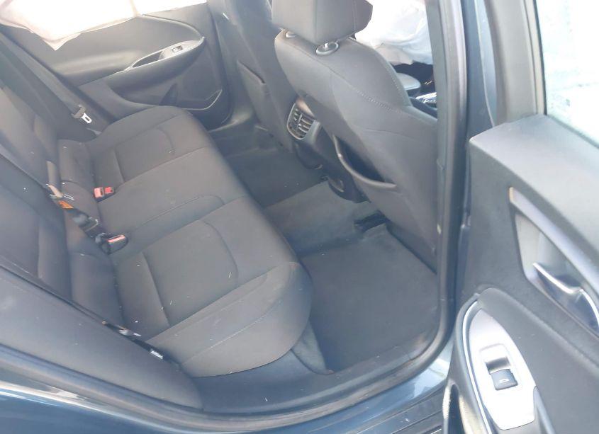 Photo 8 of 2019 Chevrolet Malibu LT (VIN 1G1ZD5ST8KF170650)