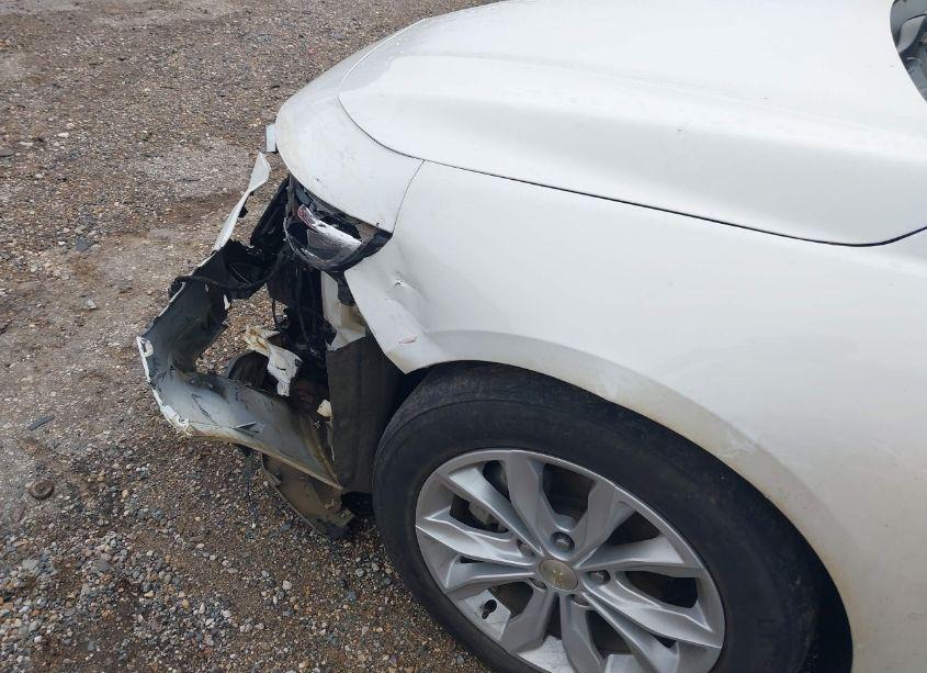 Photo 22 of 2019 Chevrolet Malibu LT (VIN 1G1ZD5ST8KF171653)