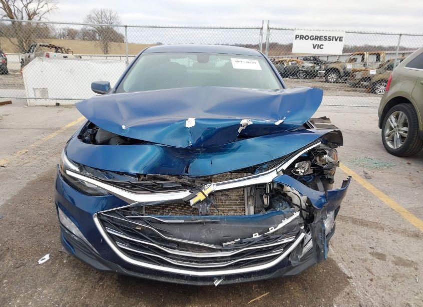 Photo 12 of 2019 Chevrolet Malibu LT (VIN 1G1ZD5ST8KF180448)