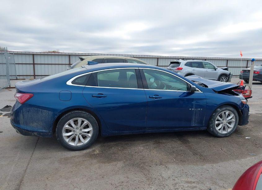 Photo 13 of 2019 Chevrolet Malibu LT (VIN 1G1ZD5ST8KF180448)