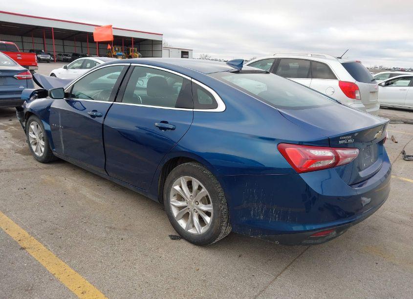 Photo 3 of 2019 Chevrolet Malibu LT (VIN 1G1ZD5ST8KF180448)
