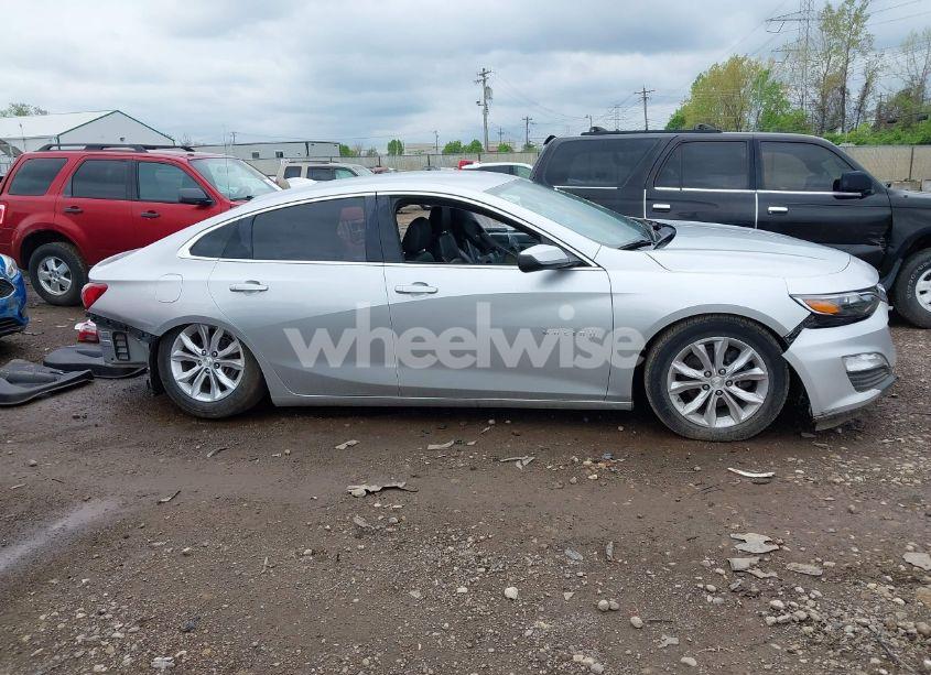 Photo 14 of 2019 Chevrolet Malibu LT (VIN 1G1ZD5ST8KF204974)